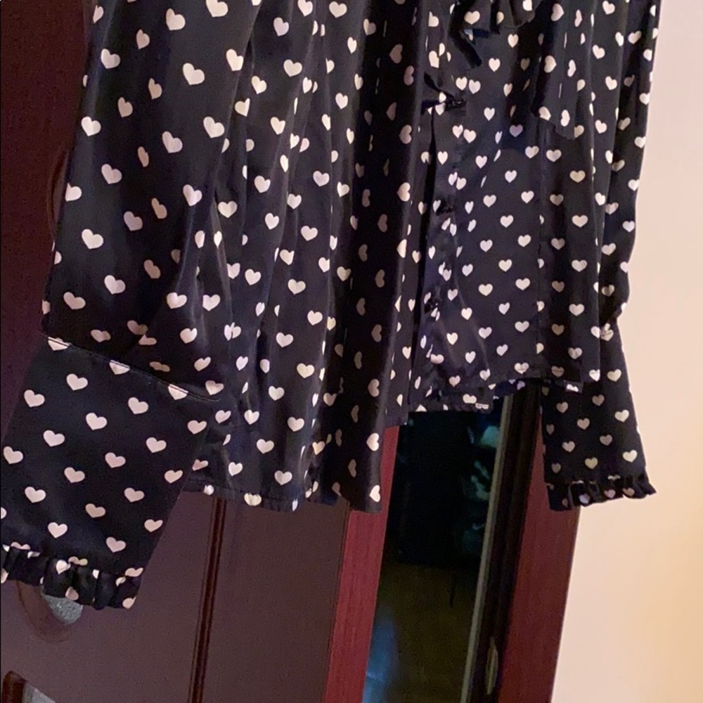 VDP Collection blouse - Picture 2 of 4